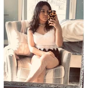 Meet your Posher, Nelly